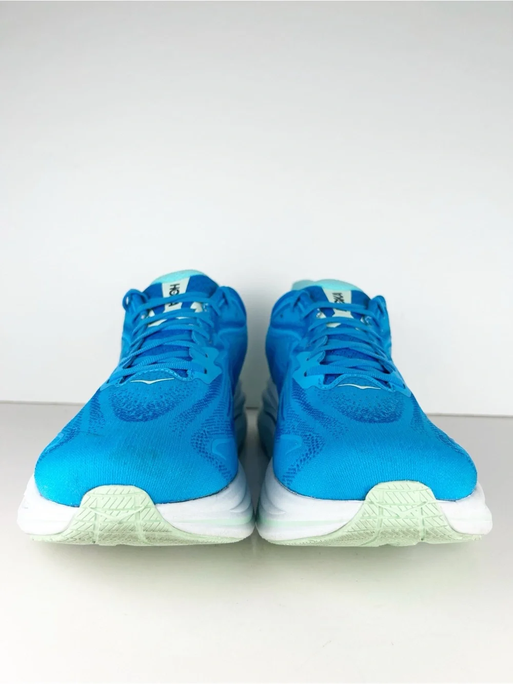 Hoka Clifton 10 Wide Skyward Blue Lightweight Running Shoe Sneaker 12.5 EEEE